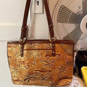 Classic Brahmin Tote